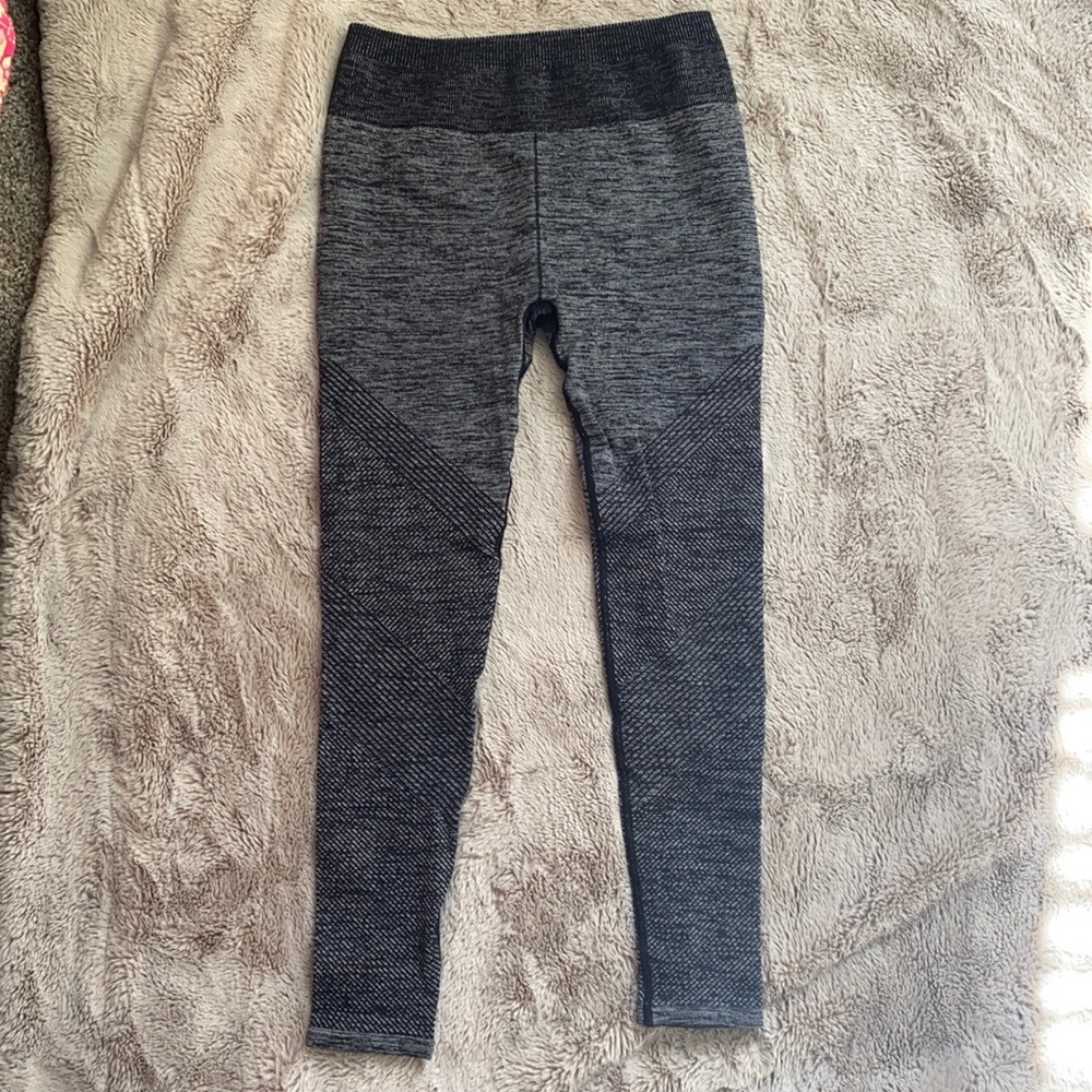 Charcoal gym leggings